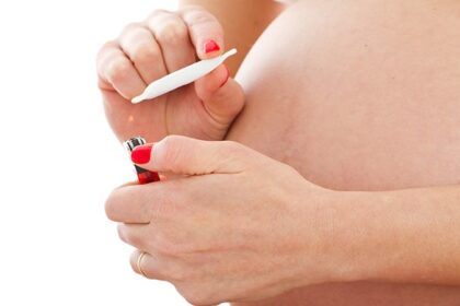 Cannabis Use in Pregnancy Fails to Ease Mental Health Issues