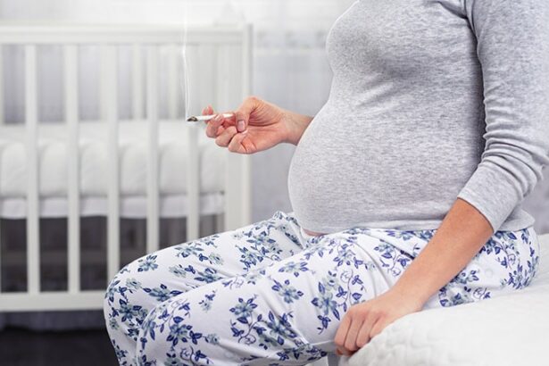 Cannabis Use Raises Risk for Pregnancy-Related Nausea