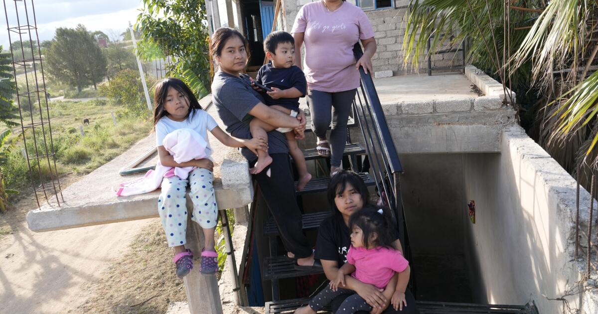 A mother’s choice: Jail in L.A. or deportation to Mexico with her children